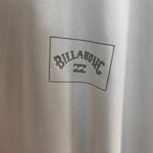 Billabong White Long Sleeve Tee with Signature Style - Picture 2 of 5